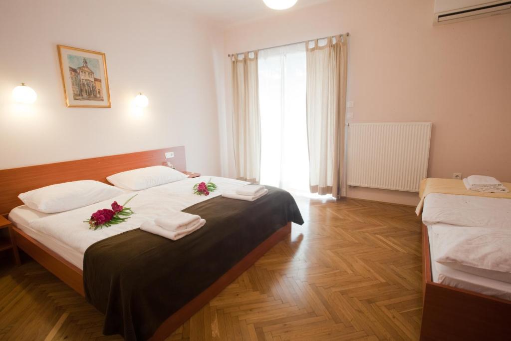 ليوبليانا Alo Apartments `Vila Klara` الغرفة الصورة