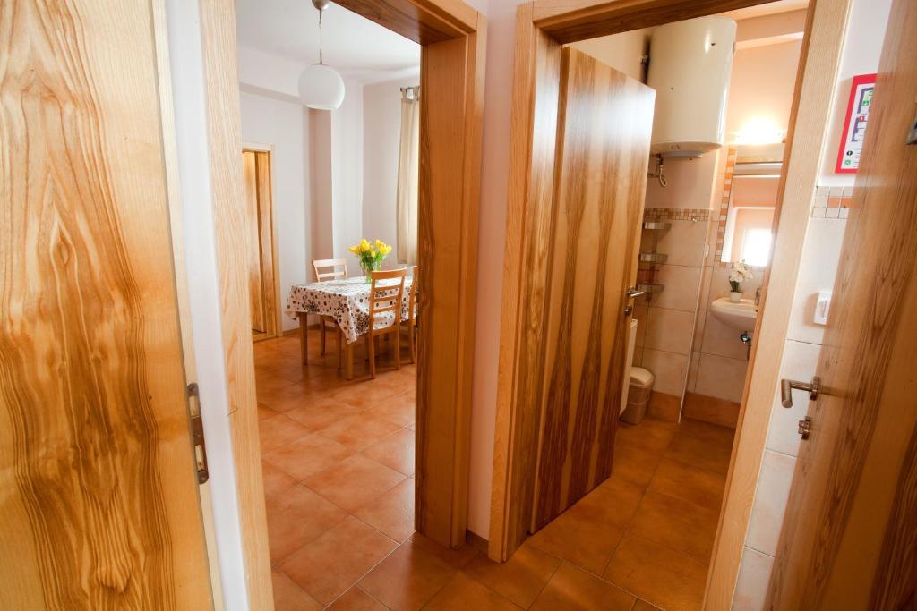 ليوبليانا Alo Apartments `Vila Klara` الغرفة الصورة